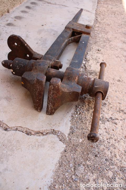 Antig&uuml;edades: tornillo de herrero - Foto 12