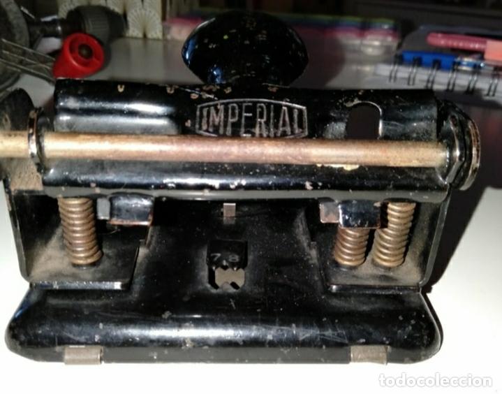 Antig&uuml;edades: Antigua perforadora - Foto 2