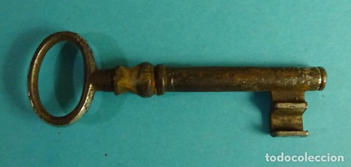 Antig&uuml;edades: LLAVE MACIZA. LONGITUD 8 CM - Foto 1