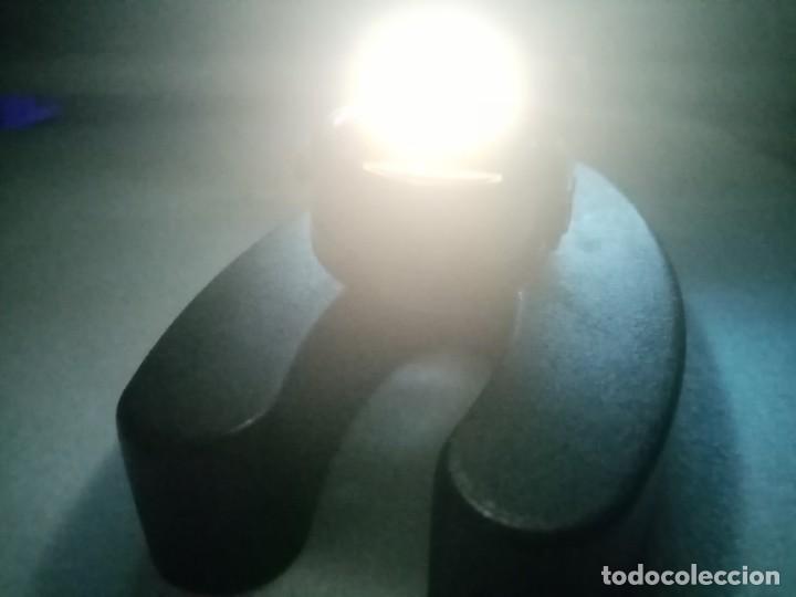 Antig&uuml;edades: MICROSCOPIO INFANTIL C.O.C. CON LUZ Y EN CAJA DE MADERA - Foto 19