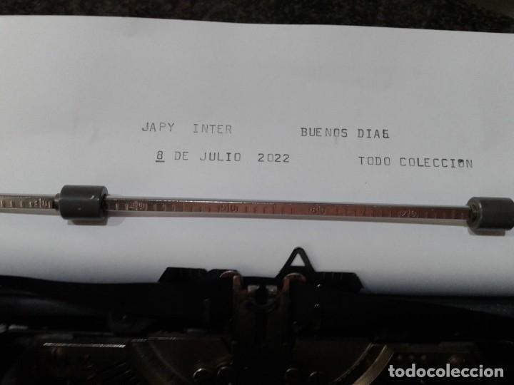 Antig&uuml;edades: MAQUINA DE ESCRIBIR JAPY inter, con maleta B - Foto 2
