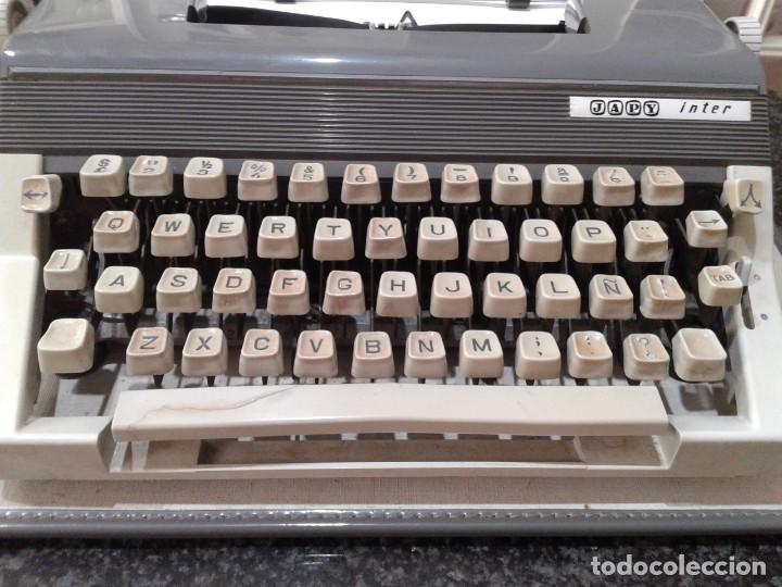 Antig&uuml;edades: MAQUINA DE ESCRIBIR JAPY inter, con maleta B - Foto 3