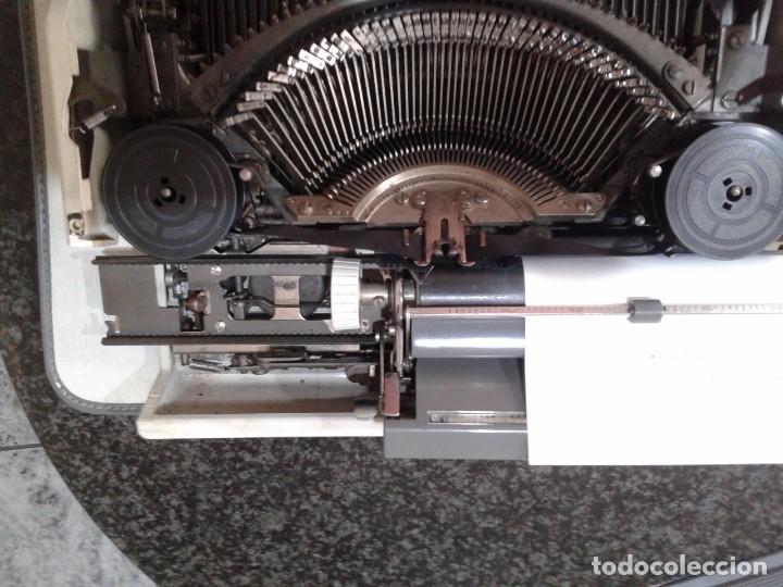 Antig&uuml;edades: MAQUINA DE ESCRIBIR JAPY inter, con maleta B - Foto 10