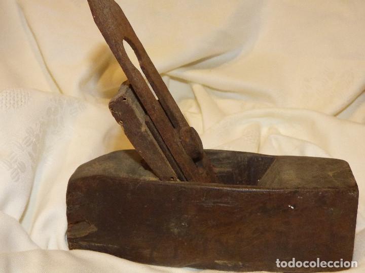 Antig&uuml;edades: Cepillo de carpintero. - Foto 1
