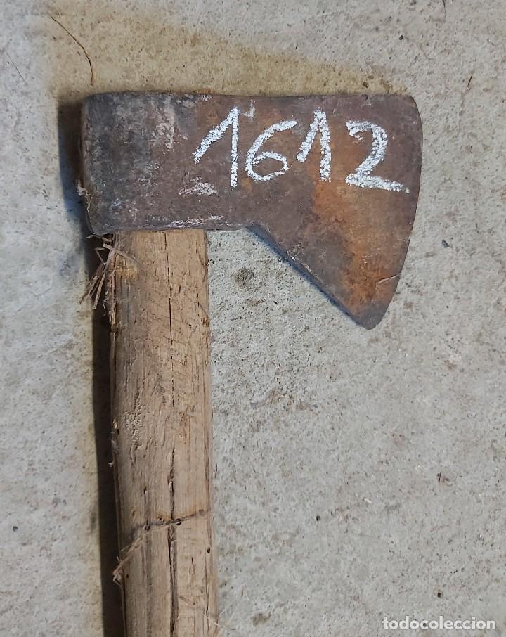 Antig&uuml;edades: Hacha peque&ntilde;a, 10 cm - Foto 2