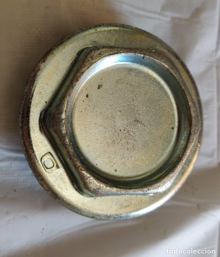 Antig&uuml;edades: Tapones de Rosca Hierro - Foto 1