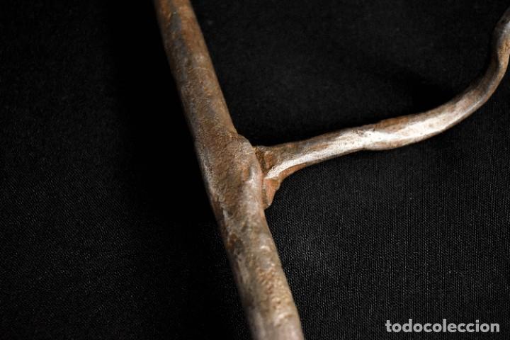 Antig&uuml;edades: Antiguos pasadores de hierro - Foto 11