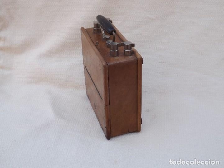 Antig&uuml;edades: ANTIGUO AMPERIMETRO CON CAJA DE MADERA - Foto 3