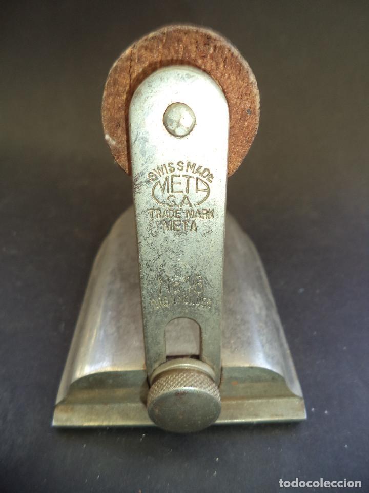 Antig&uuml;edades: Curiosa Coleccion de 25 Planchas e 5 acessorios - Foto 5