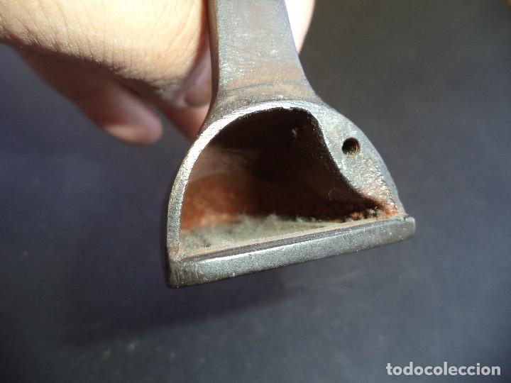 Antig&uuml;edades: Curiosa Coleccion de 25 Planchas e 5 acessorios - Foto 56