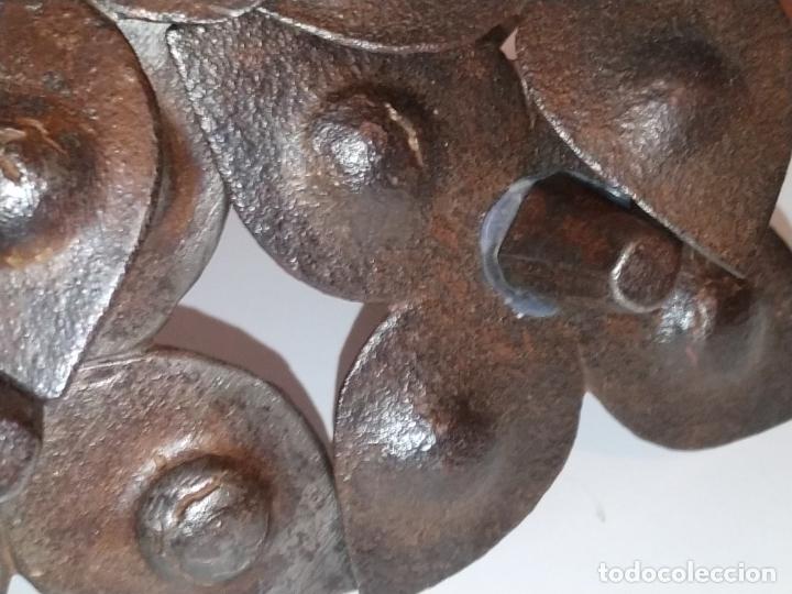 Antig&uuml;edades: 4 Clavos de puerta,forja siglo XVIII - Foto 4