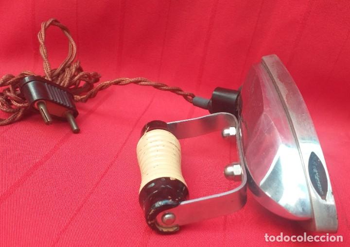 Antig&uuml;edades: PLANCHA EL&Eacute;CTRICA DE VIAJE - Foto 6