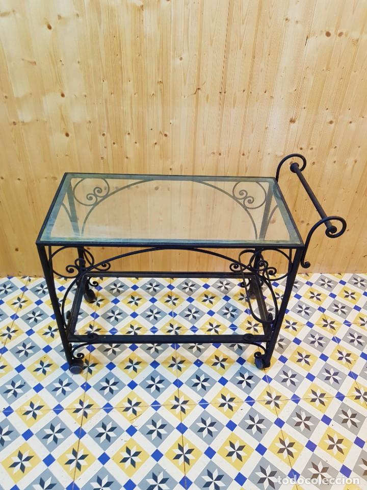 Antig&uuml;edades: CAMARERA DE FORJA - Foto 1