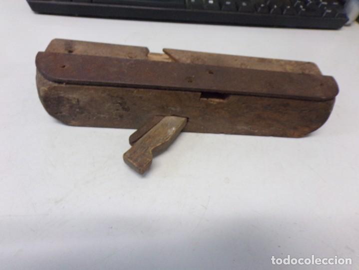 Antig&uuml;edades: ESTAMOS LIQUIDANDO. Cepillo Garlopa Carpintero - Foto 2