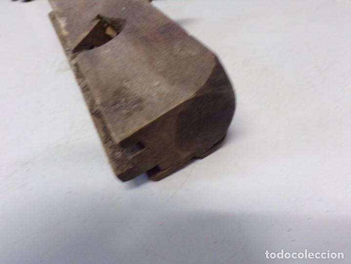 Antig&uuml;edades: ESTAMOS LIQUIDANDO. Cepillo Garlopa Carpintero - Foto 5