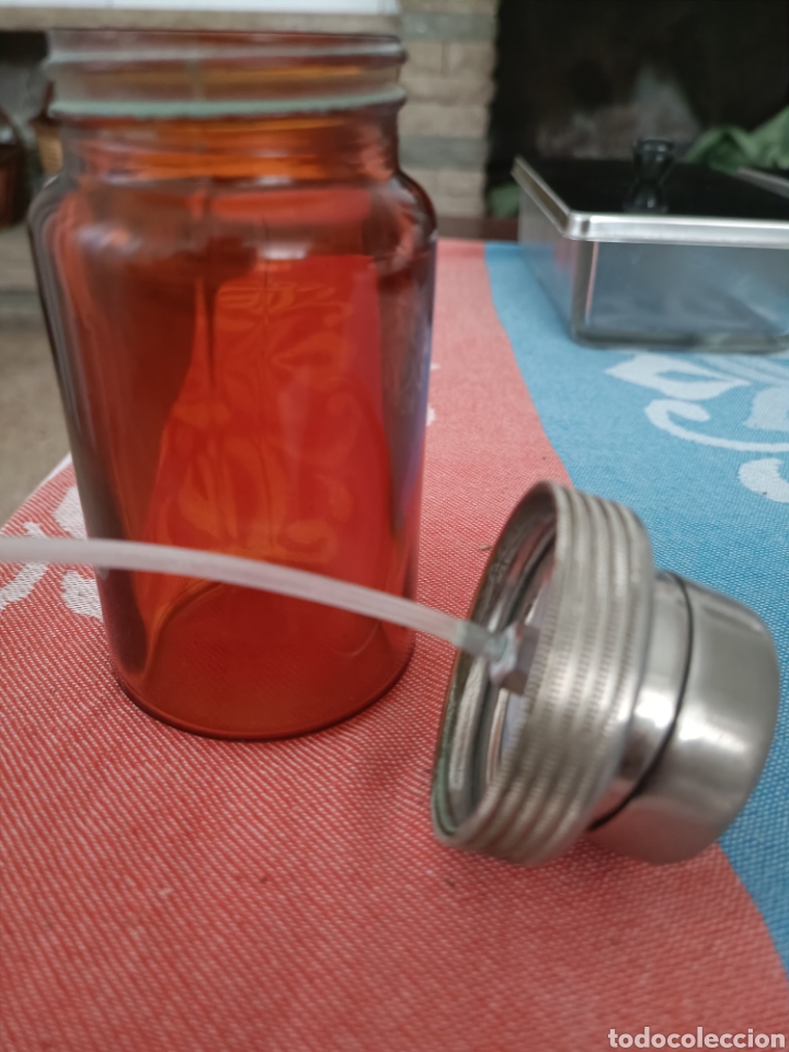 Antig&uuml;edades: Bote para mojar en alcohol el algod&oacute;n - Foto 1