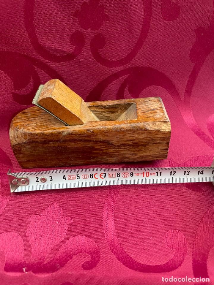 Antig&uuml;edades: Peque&ntilde;a lijadora madera - Foto 2