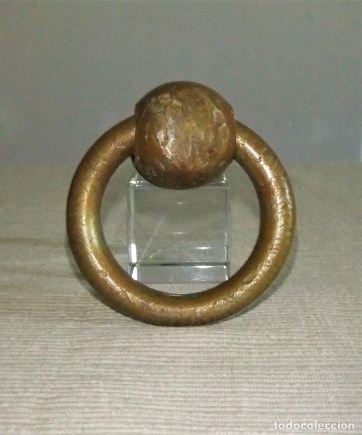 Antig&uuml;edades: ALDABA TIRADOR DE BRONCE MACIZO ARGOLLA - Foto 6