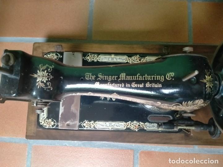 Antig&uuml;edades: MAQUINA SINGER CON MANIVELA - Foto 3