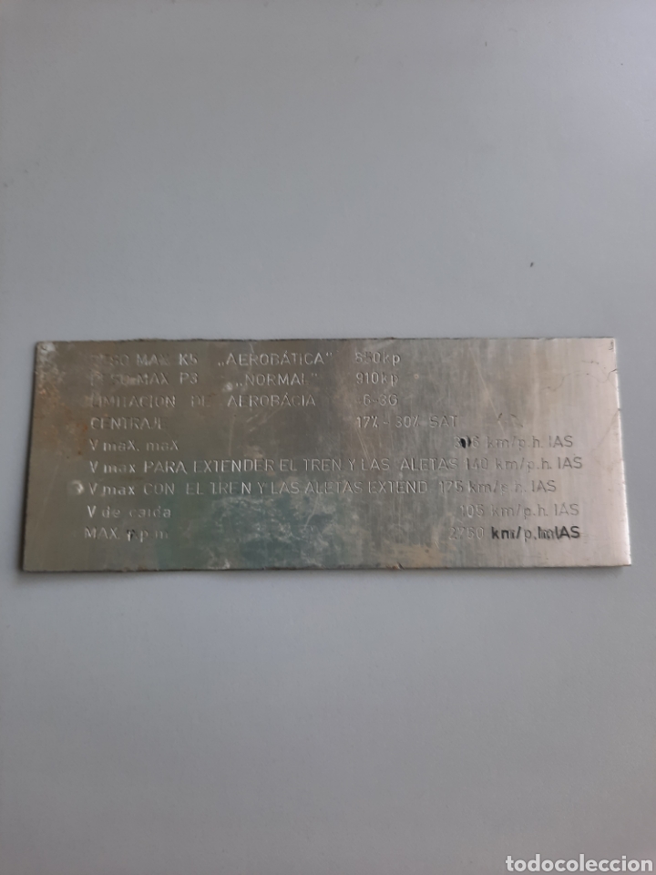 Antig&uuml;edades: Placa de caracter&iacute;sticas de antigua avioneta - Foto 1