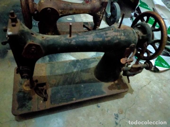 Antig&uuml;edades: Antigua m&aacute;quina de coser Sigma - A restaurar - Foto 2