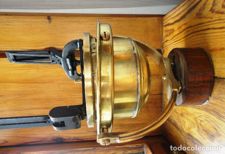 Antig&uuml;edades: BRUJULA COMPAS DE BARCO ORIGINAL DE LOS 40 CON ALIDADA - Foto 3
