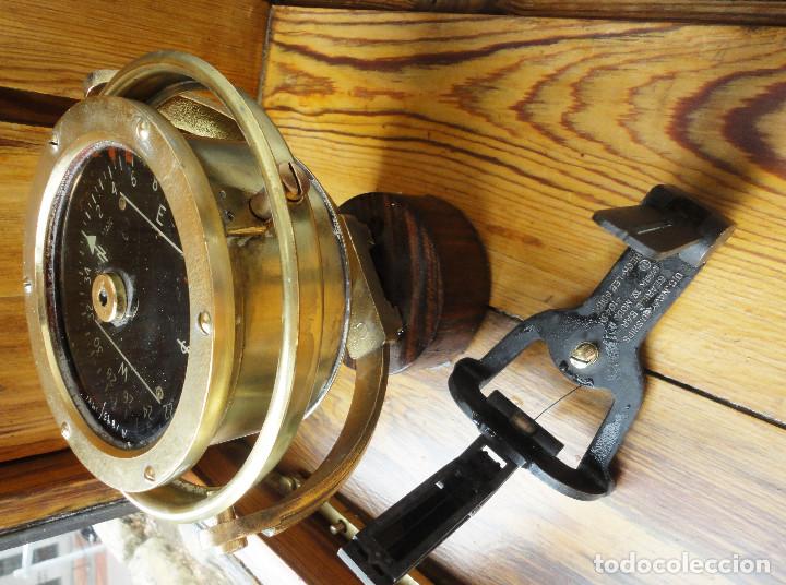 Antig&uuml;edades: BRUJULA COMPAS DE BARCO ORIGINAL DE LOS 40 CON ALIDADA - Foto 5