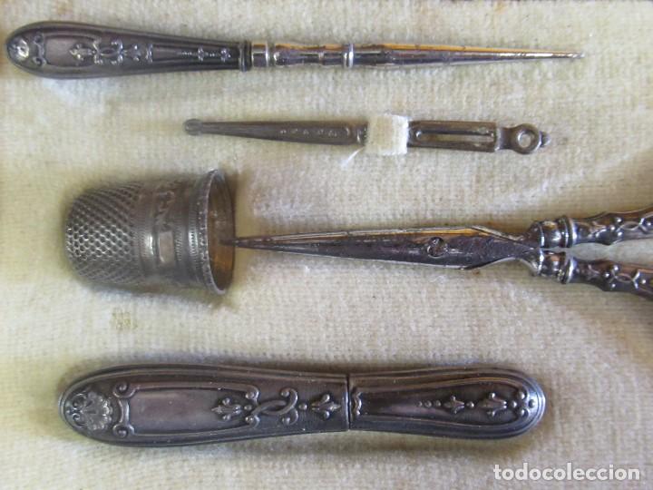 Antig&uuml;edades: ESTUCHE DE MANICURA - Foto 4