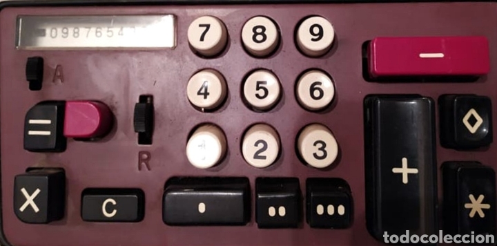Antig&uuml;edades: Calculadora electromec&aacute;nica Olivetti Multisuma 20. - Foto 5