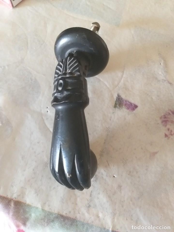 Antig&uuml;edades: antigua aldaba Mano de Fatima - Foto 1