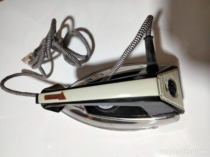 Antig&uuml;edades: plancha electrica MAGEFESA - Foto 2