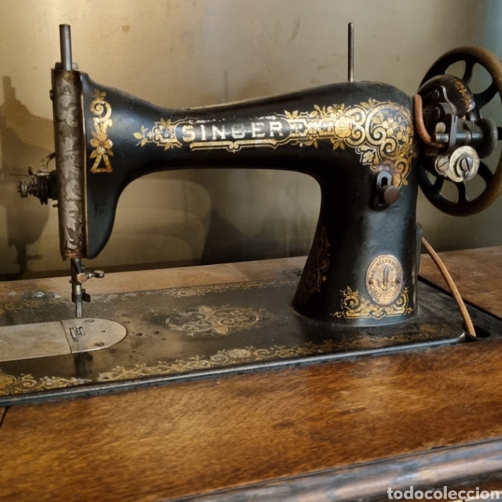 Antig&uuml;edades: Maquina SINGER antigua - Foto 19