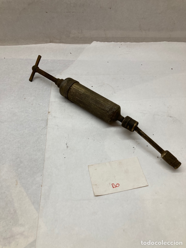 Antig&uuml;edades: Bomba engrase - Foto 1
