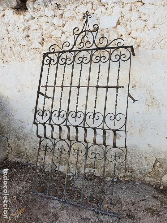 Antig&uuml;edades: REJA MUY ANTIGUA - Foto 3
