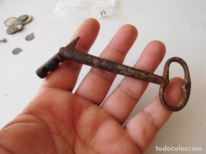 Antig&uuml;edades: Curiosa llave antigua plegable - Foto 5