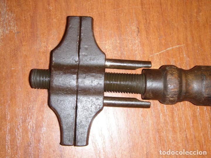 Antig&uuml;edades: ANTIGUA LLAVE INGLESA - Foto 4