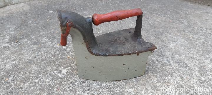 Antig&uuml;edades: PLANCHA DE CHIMENEA PARA REPASAR - Foto 1