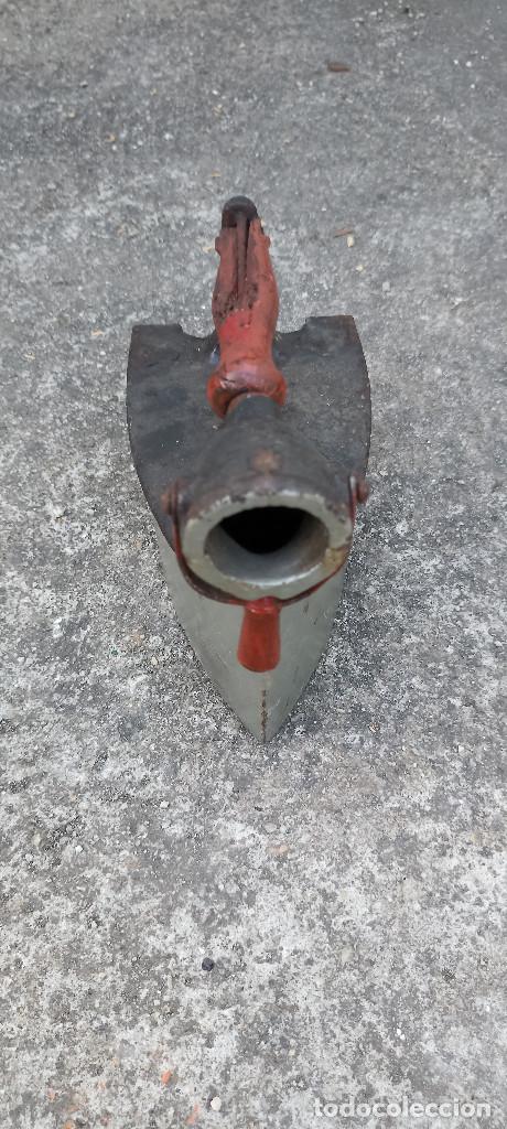 Antig&uuml;edades: PLANCHA DE CHIMENEA PARA REPASAR - Foto 6