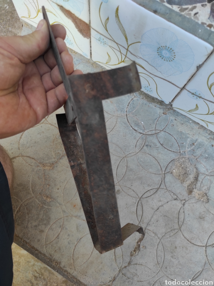 Antig&uuml;edades: Antiguo Soporte para Plancha - Foto 6