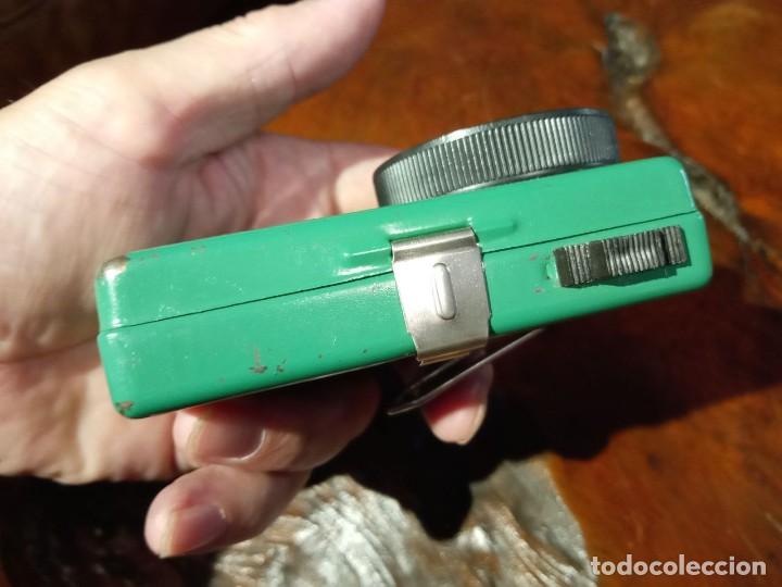 Antig&uuml;edades: LINTERNA DE PETACA MARCA CROATIA COLOR VERDE - Foto 3