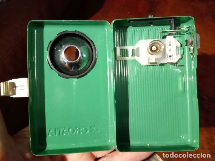 Antig&uuml;edades: LINTERNA DE PETACA MARCA CROATIA COLOR VERDE - Foto 6