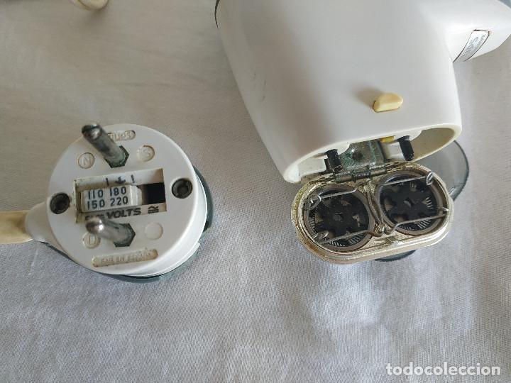 Antig&uuml;edades: Afeitadora PHILIPS a&ntilde;os 60/70 - Foto 3
