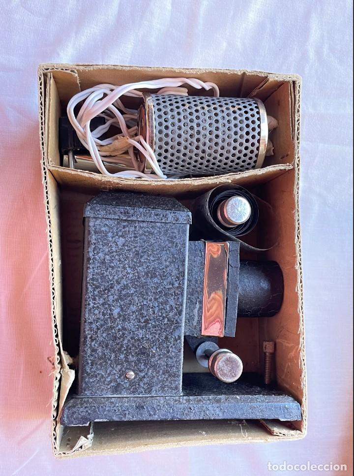 Antig&uuml;edades: ANTIGUO PROYECTOR . FABRICACION CUMO - Foto 4