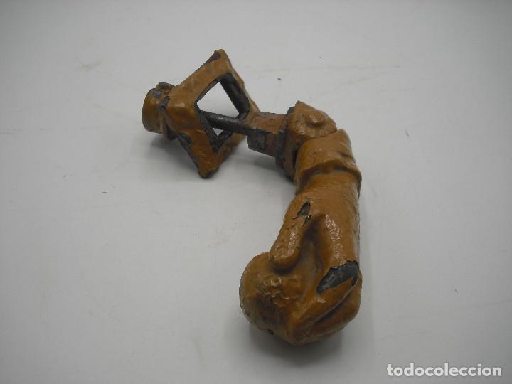 Antig&uuml;edades: ANTIGUO LLAMADOR EN FORMA DE MANO . 12 CM - Foto 2