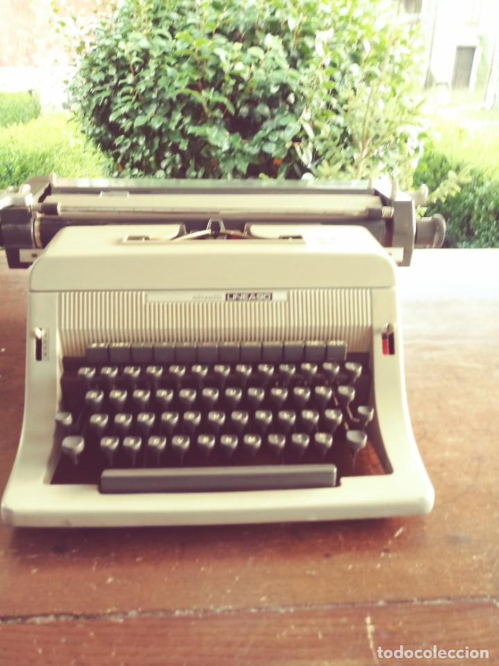 Antig&uuml;edades: Mquina de escribir - Foto 3