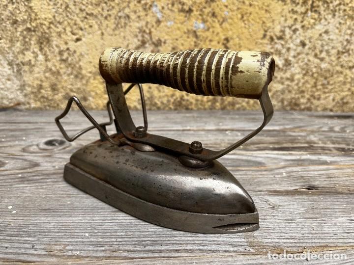 Antig&uuml;edades: Plancha AGI antigua para 125. - Foto 1