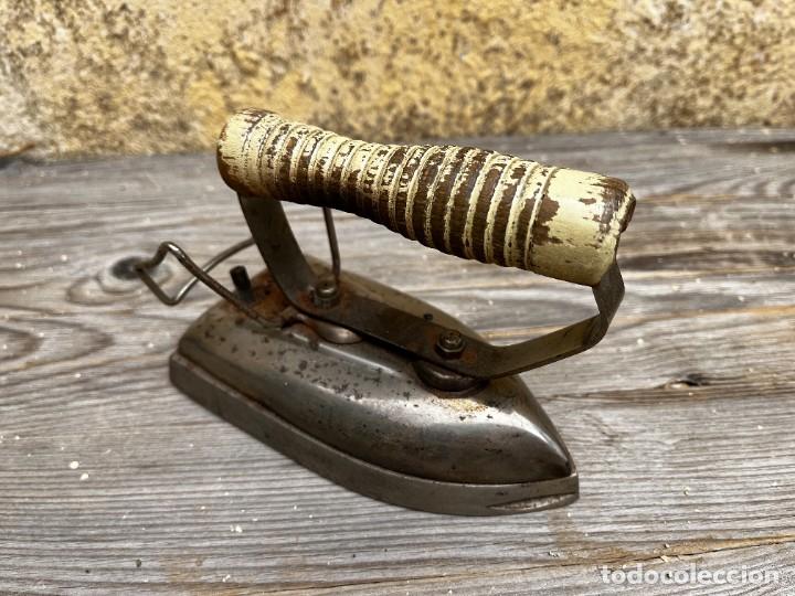 Antig&uuml;edades: Plancha AGI antigua para 125. - Foto 2