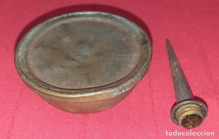 Antig&uuml;edades: ANTIGUA ACEITERA DE LATA - Foto 5