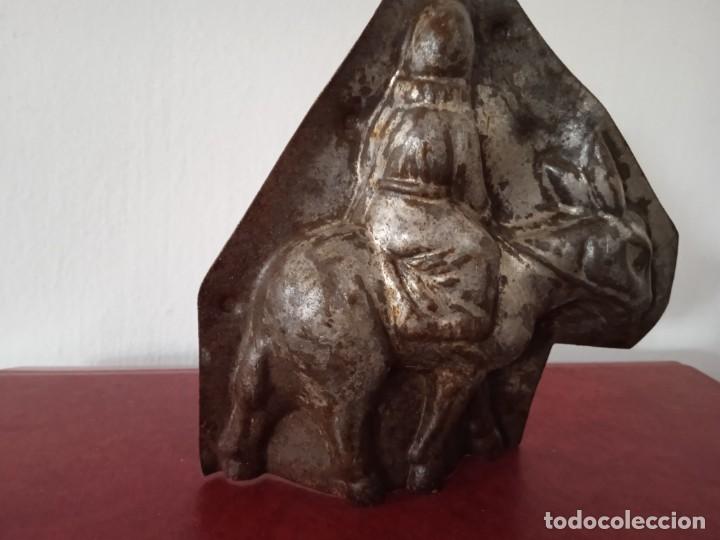 Antig&uuml;edades: Molde CHOCOLATE: Burro con Personaje. - Foto 2