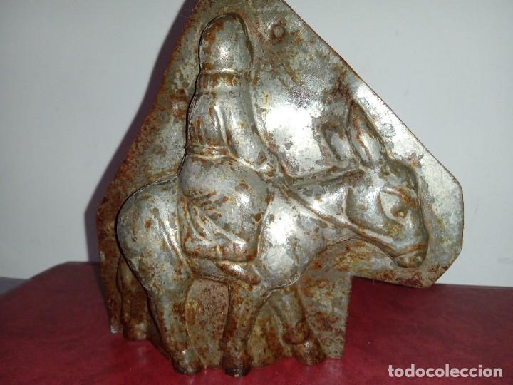 Antig&uuml;edades: Molde CHOCOLATE: Burro con Personaje. - Foto 5